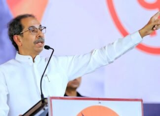 इन्होने कहा,एक बड़ी भूल थी पीएम  मोदी के लिए वोट मांगना , जनता से मांगी माफी