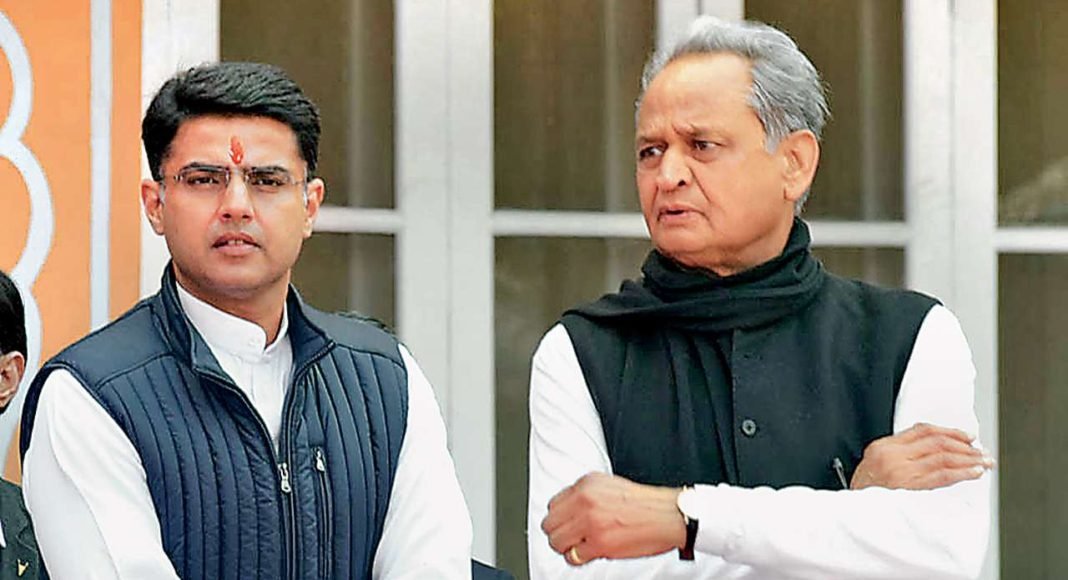नसीमुद्दीन सिद्दीक़ी पर गिर सकती दलबदल क़ानून की गाज तो दिनेश सिंह पर क्यों नहीं ?