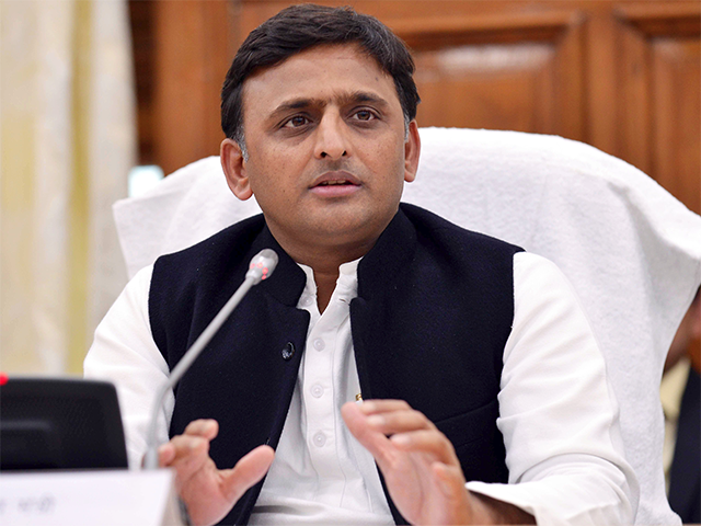 अपनी ही जमीन पर मजदूर बन कर रह जाएगा किसान : अखिलेश यादव
