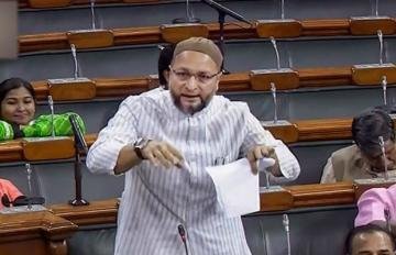 असदउद्दीन ओवैसी ने रक्षा मंत्री के लोकसभा में दिए बयान को राष्ट्रीय सुरक्षा के नाम पर घिनौना मजाक बताया