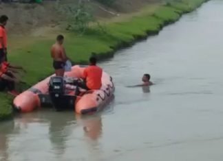 पिकअप डाले पर बारात से लौट रहे 29 लोग लखनऊ के पटवा खेड़ा गांव के निकट इंद्रा नहर में डूबे