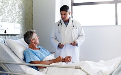 बरेली  ज़िले  में  बुखार से  हुईं 80  मौतें,योगी के संज्ञान पर जागे स्वास्थ मंत्री
