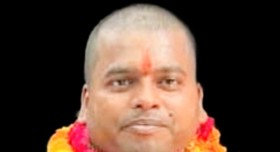 सेंट्रल बार सिविल कोर्ट के चुनाव में समाज सेवा के प्रतीक आकाश यादव ने रखा क़दम
