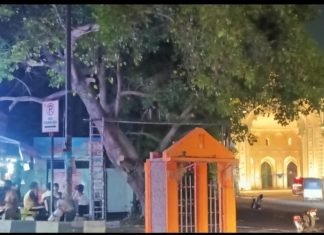 हुसैनाबाद ट्रस्ट की भूमि पर मंदिर निर्माण या आने वाले समय में होगी यहीं से कारसेवा की तय्यारी?