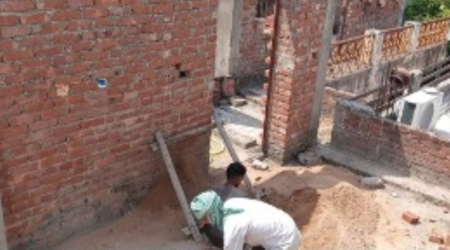 निजी इमामबाड़े की मरम्मत को लेकर फैली अफवाह, पुलिस जांच में तोड़फोड़ के आरोप निराधार; माहौल बिगाड़ने की कोशिश पर कार्रवाई की तैयारी