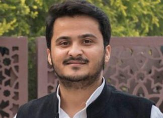 आज़म खान के पुत्र पर 6 साल तक चुनाव लड़ने पर लग सकती है रोक