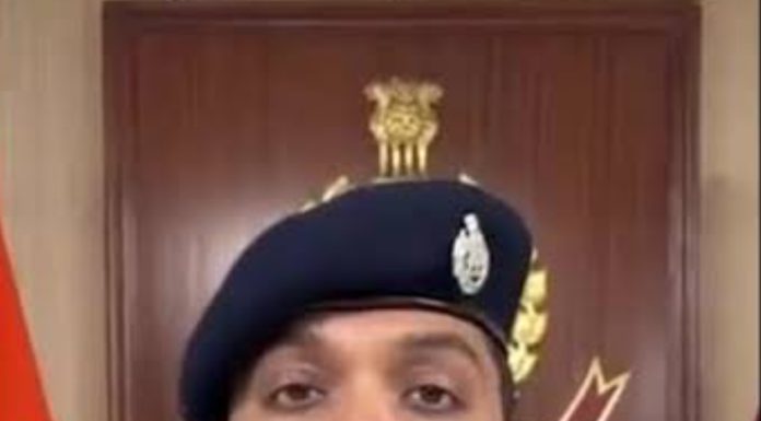 छात्रों को झूठे मुकदमों में फंसाने के दबाव में DCP के इस्तीफे का दावा निकला फर्जी, AI से बनाया गया था वायरल वीडियो