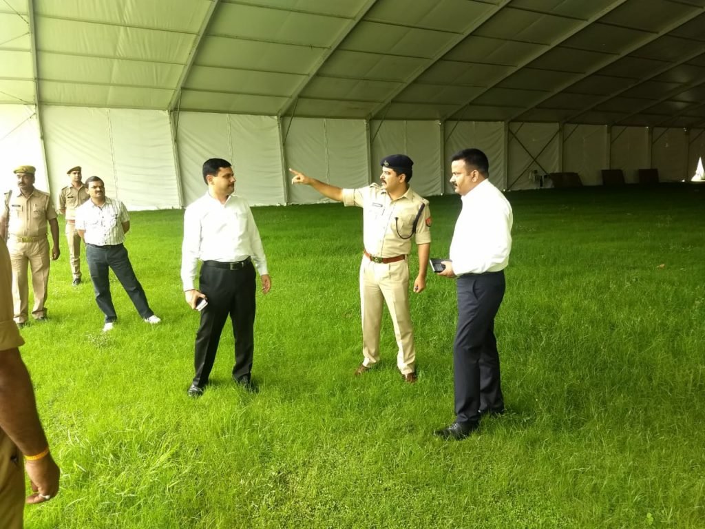 10 अगस्त को  राष्ट्रपति रामनाथ कोविंद के इंदिरागांधी प्रतिष्ठान में आने से पूर्व उच्चाधिकारियों ने लिया सुरक्षा व्यवस्था का जायज़ा