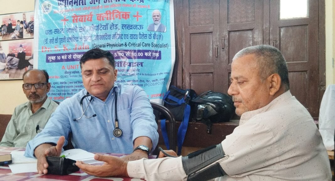 शीश महल वेलफेयर सोसाइटी द्वारा  भव्य निःशुल्क स्वास्थ्य जांच शिविर का हुआ आयोजन