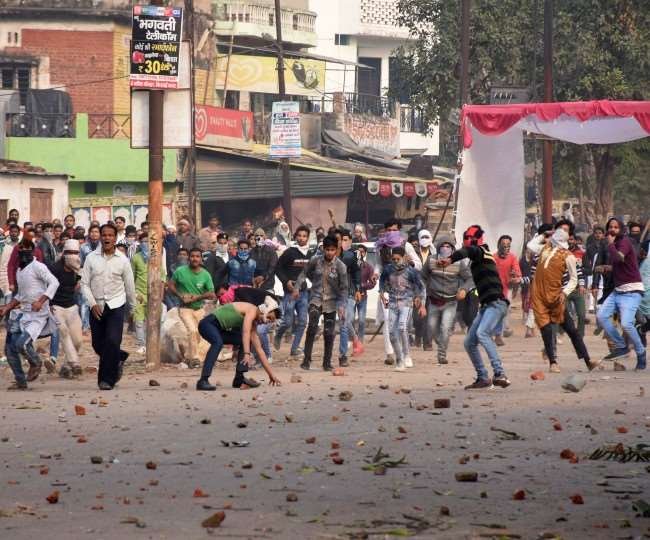 सीएए-एनआरसी के विरुद्ध प्रदर्शन के दौरान हिंसा करने वालों पर  धारा 82 की कार्रवाई,बजी डुगडुगी