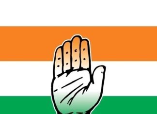 शाहजहाँपुर  के पुवायां से पूर्व बसपा विधायक धीरेन्द्र प्रसाद ने  थामा कांग्रेस का दामन