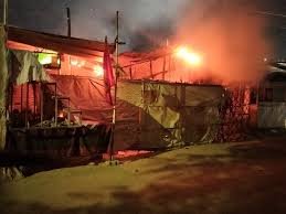 लखनऊ के सरोजिनी नगर थाना क्षेत्र की स्वीटी फूड्स कंपनी की फैक्ट्री में लगी आग