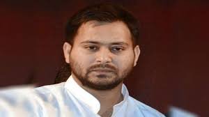 रेलवे टेंडर घोटाले में अदालत ने किया तेजस्वी यादव को तलब