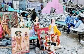 पाकिस्तान में अल्पसंख्यक समुदाय पर संकट के बादल धर्म स्थलों में तोड़फोड़ और टारगेट किलिंग जारी