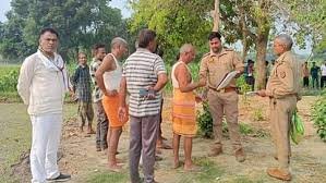 अयोध्या में रिटायर्ड अमीन की खेत में निर्मम हत्या