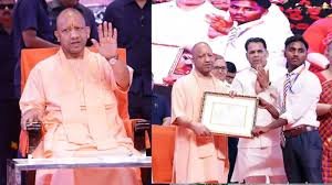 सीएम योगी ने 3.96 लाख छात्रों को 89.96 करोड़ रुपए की छात्रवृत्ति हस्तांतरित की, शिक्षा को प्राथमिकता