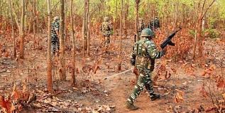 आंध्र सीमा पर नक्सली मुठभेड़ में दो नक्सली ढेर