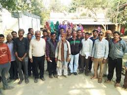 ग्राम प्रधान को फ़र्ज़ी मुक़दमे में फसाए जाने पर प्रधानों का बड़ा प्रदर्शन