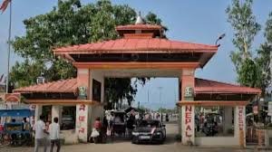 भारत-नेपाल सीमा पर सामान्य स्थिति, व्यापार फिर शुरू