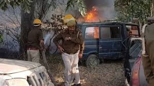 बुलंदशहर की पुलिस पता करे,किसने डाले थे गोमांस के अंश ?