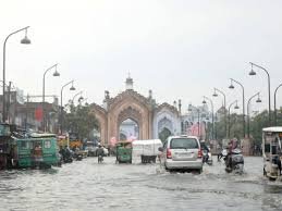 लखनऊ में बारिश से राहत, अलर्ट जारी