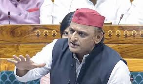 संसद के मानसून सत्र में अखिलेश यादव ने केंद्र सरकार पर बोला तीखा हमला,कितने उड़े नींबू-मिर्च वाले विमान ?