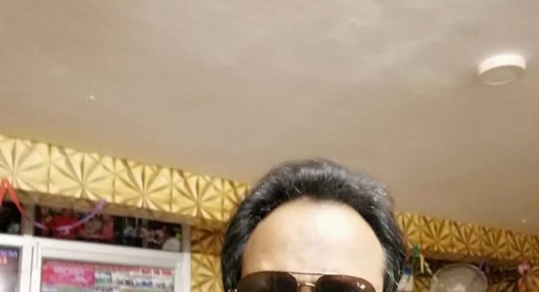 गांधी और नेहरू के विरुद्ध षडयंत्र का सिलसिला जारी