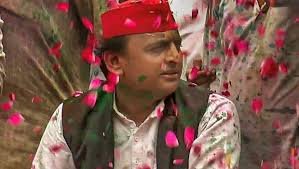 अखिलेश यादव ने किया आज़मगढ़ सदर लोकसभा सीट से नामांकन