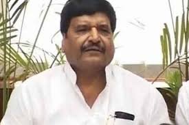 आजमगढ़ के मंदुरी हवाई पट्टी पर शिवपाल का नहीं उतरने दिया गया चार्टर्ड प्लेन