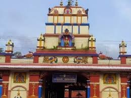केरल में स्थित एक मंदिर में महिलाओं के प्रवेश पर रोक के मामले में सविंधान पीठ में सुनवाई शुरू
