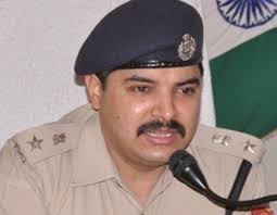 लखनऊ मेट्रो में सुरक्षित यात्रा को ध्यान में रखते हुए एसएसपी कलानिधि नैथानी ने दिए निर्देश