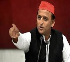 आरएसएस वाले पहले आरएएस की शपथ लेते है फिर संविधान की : अखिलेश यादव