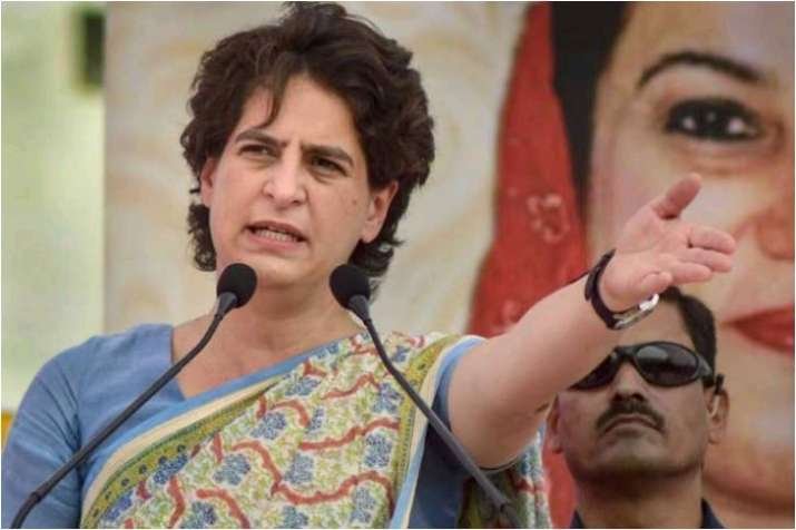 बेपटरी  क़ानून व्ययवस्था को लेकर कांग्रेस का पत्रवार शुरू