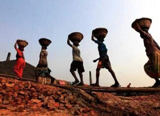 भरण पोषण भत्ते के तौर पर श्रमिक के खाते में भेजी गई  230 करोड़  रुपए की धनराशि