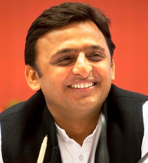 नीतीश कुमार के बतौर सीएम बनने पर अखिलेश यादव का तंज़